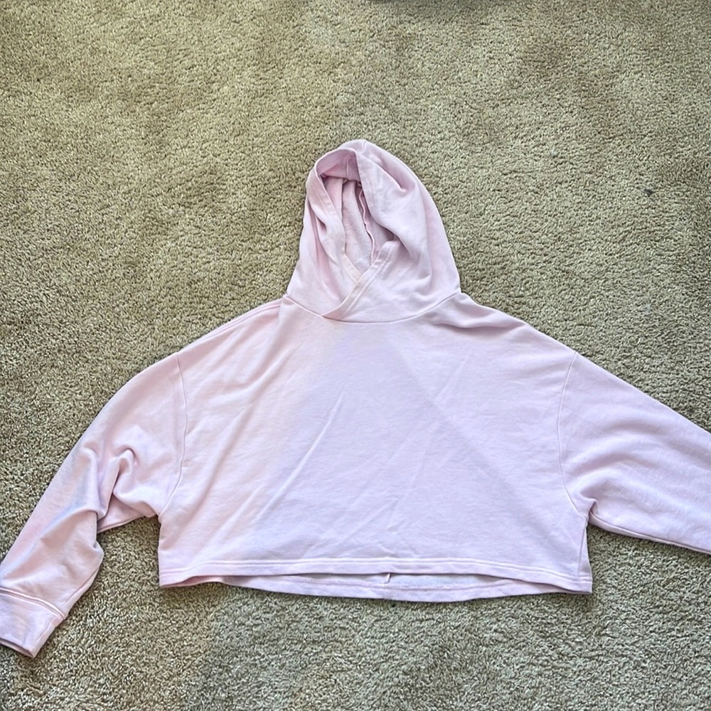 FABLETICS cropped pink hoodie matching shorts available